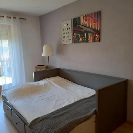Mariella Apartment *